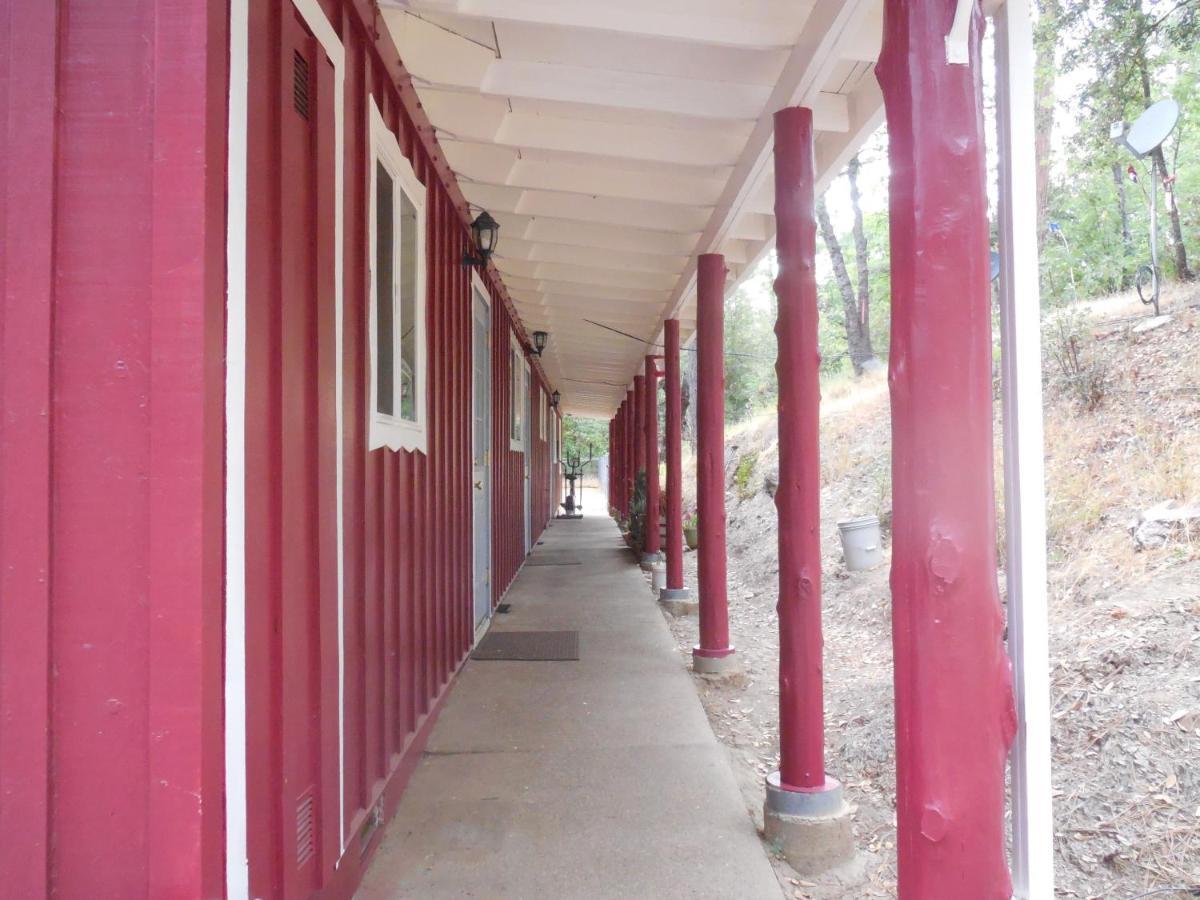 Yosemite Paradise Inn Coulterville Exterior foto